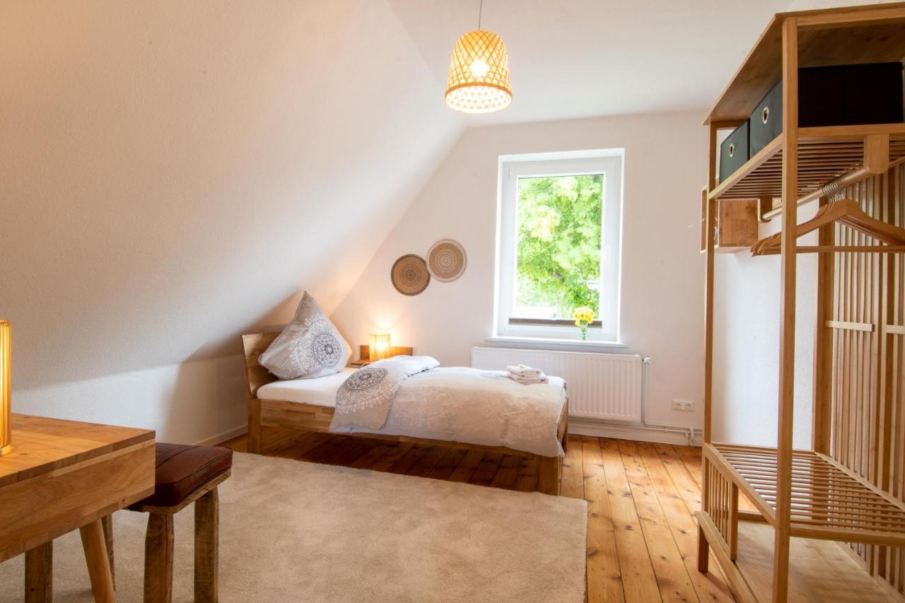 Grosses Ferienhaus Mit 4 Schlafzimmern オイティン エクステリア 写真