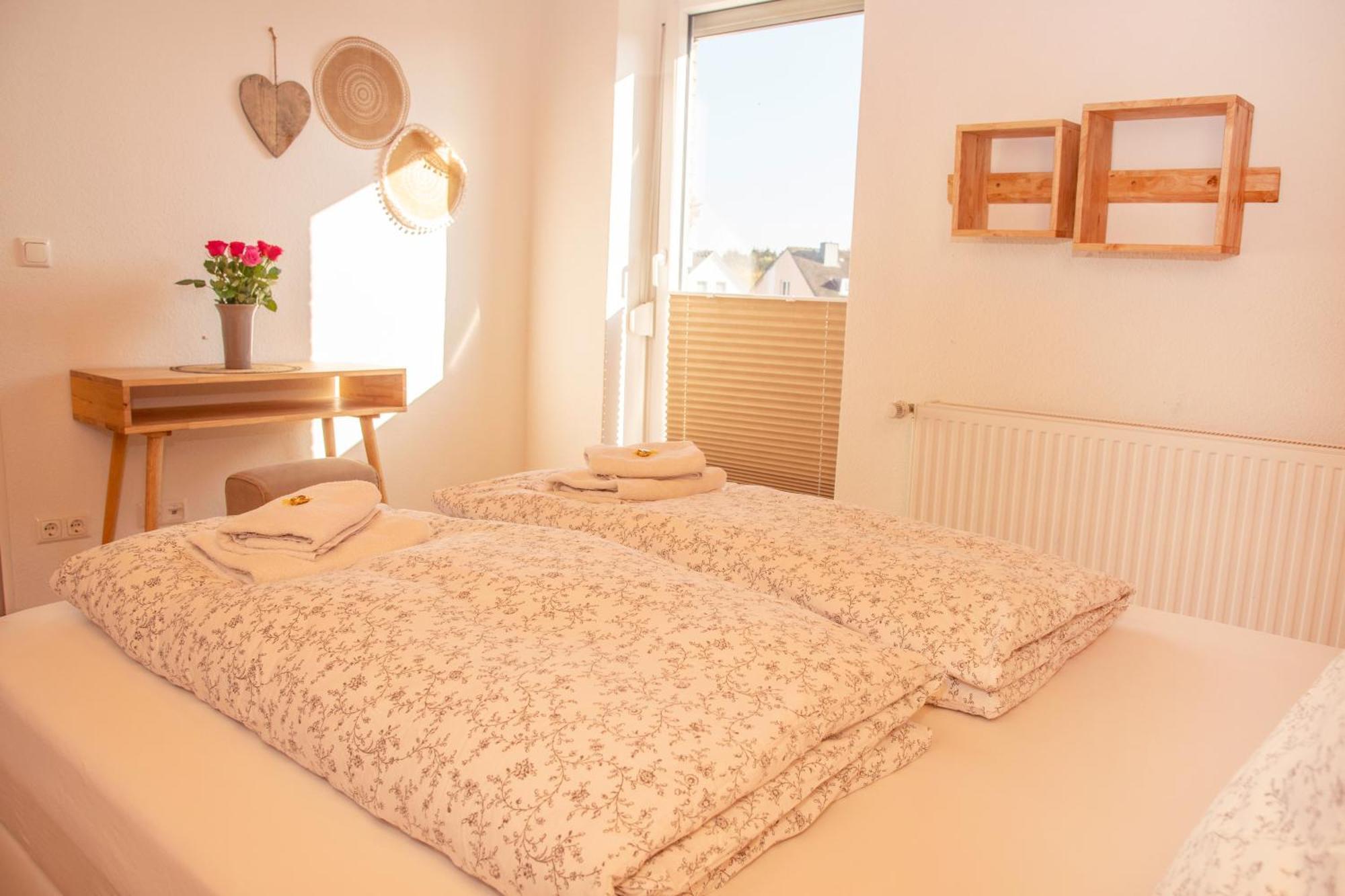 Grosses Ferienhaus Mit 4 Schlafzimmern オイティン エクステリア 写真